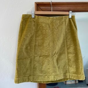 Beautiful free people crushed velvet skirt, chartreuse, never worn